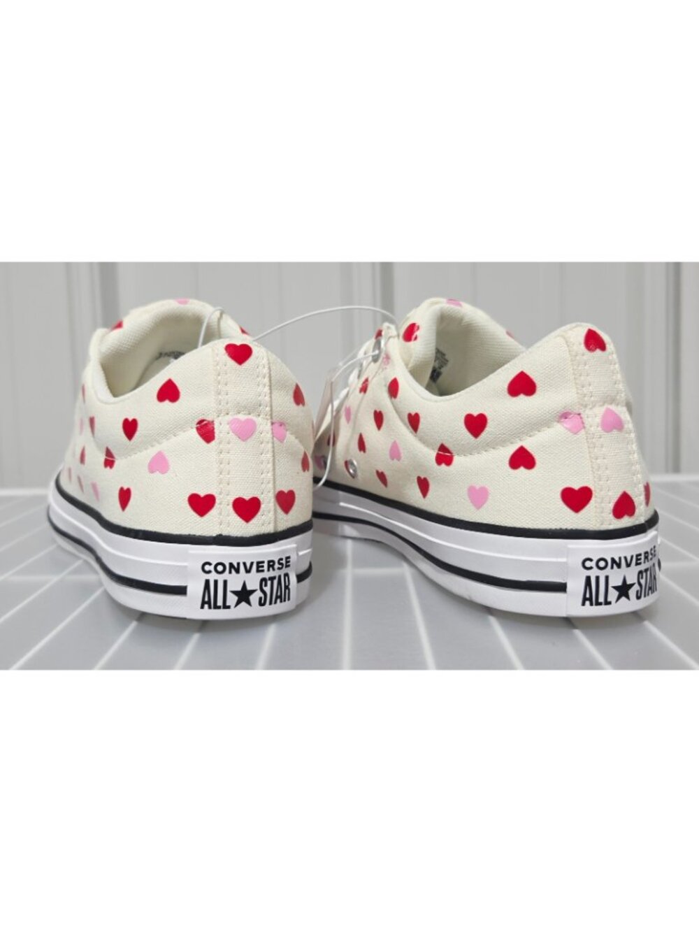 Converse All Star Street Ox Low Top Heart Print Sneakers Men's 9.5  Womens' 11.5 - Picture 3 of 6
